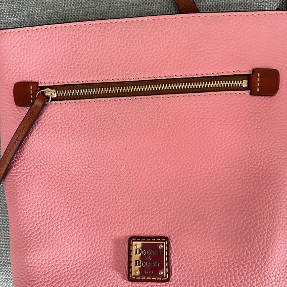 Dooney and Bourke pebble grain crossbody pale, pink - Barbie pink! - Picture 2 of 7